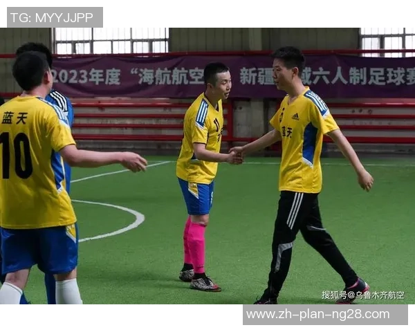 足球杨攀的精彩瞬间与成长历程揭示了运动员背后的奋斗与坚持